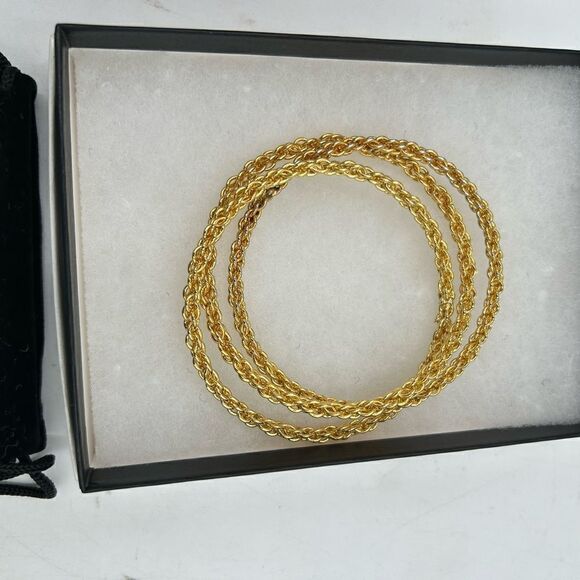 Women’s Sylvia Toledano bracelet set of three - Picture 10 of 11